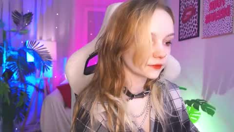 MONICA online show from October 2025 01:34:01 PM