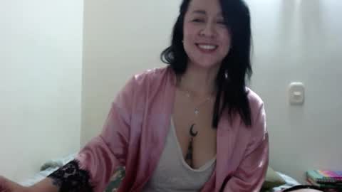 Snapshot of steel_girl chatting on March 2025 01:58:02 AM Luna Fox online show from March 2025 01:58:02 AM