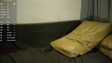 Snapshot of steevemuscle chatting on March 2026 05:08:02 AM Steeve online show from March 2026 05:08:02 AM