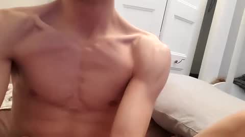 Snapshot of steevident chatting on February 2025 01:44:02 PM STEEVIDENTACHATTE online show from February 2025 01:44:02 PM