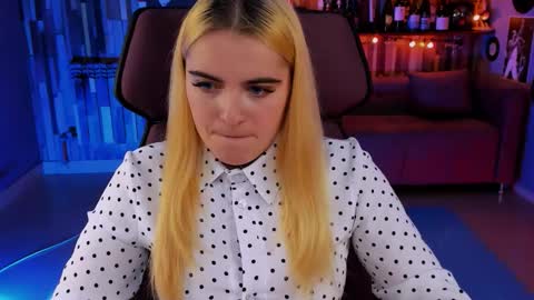 Snapshot of stef_nicks chatting on September 2025 09:09:01 AM stef_nicks online show from September 2025 09:09:01 AM