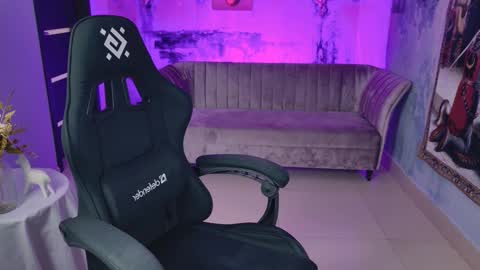 Snapshot of stef_nicks chatting on September 2025 05:20:02 AM stef_nicks online show from September 2025 05:20:02 AM