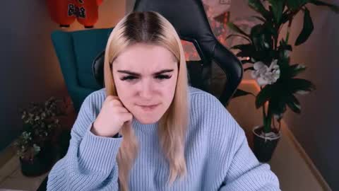 Snapshot of stef_nicks chatting on September 2025 05:44:02 AM stef_nicks online show from September 2025 05:44:02 AM