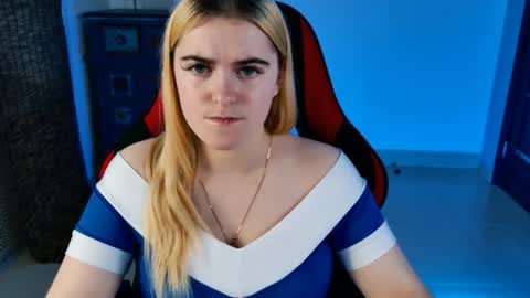 Snapshot of stef_nicks chatting on October 2025 06:54:01 AM stef_nicks online show from October 2025 06:54:01 AM