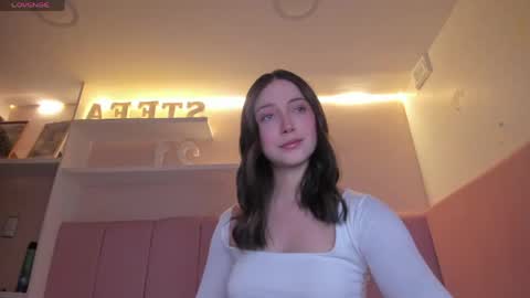 Stefa Gomez  online show from April 2026 12:31:01 PM