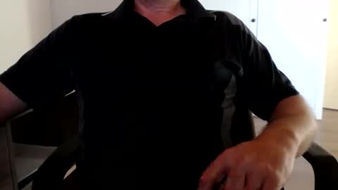 Stefan online show from October 2025 06:57:02 AM