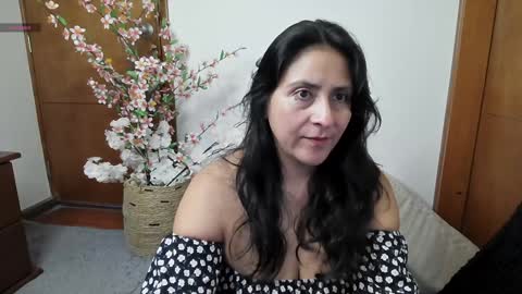 Snapshot of stefaniadiazz_ chatting on January 2025 11:22:01 AM Stafania 3 online show from January 2025 11:22:01 AM