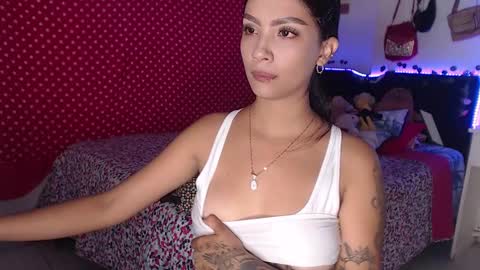 Snapshot of stefanny_pllus chatting on December 2024 10:48:02 PM Im MiaIts my first day here online show from December 2024 10:48:02 PM