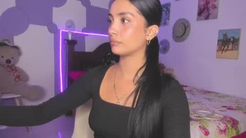 Snapshot of stefanny_pllus chatting on March 2025 11:37:02 PM Im MiaIts my first day here online show from March 2025 11:37:02 PM