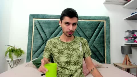 Stefan Sandler online show from December 2024 04:42:01 AM
