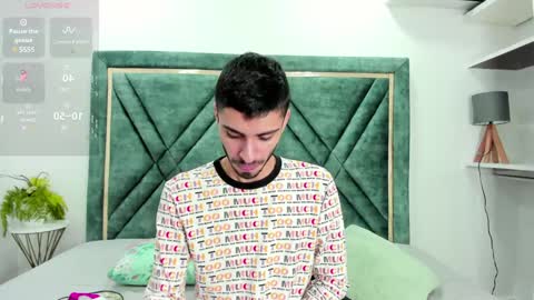 Stefan Sandler online show from January 2025 04:38:01 AM