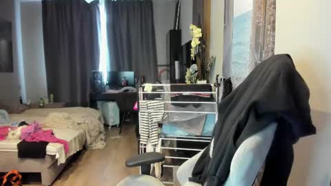 stefany_and_bettany online show from June 2026 12:26:02 PM