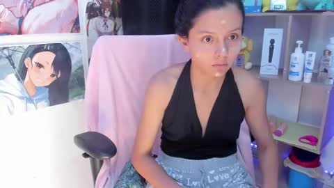 stefany lovers online show from February 2026 12:04:02 PM