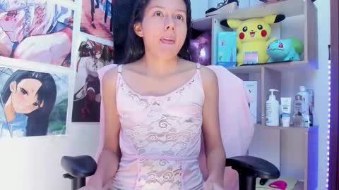 stefany lovers online show from February 2026 12:08:01 PM