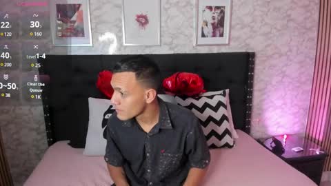 Snapshot of stefany_pablo1 chatting on February 2025 12:25:02 PM stefany_pablo1 online show from February 2025 12:25:02 PM