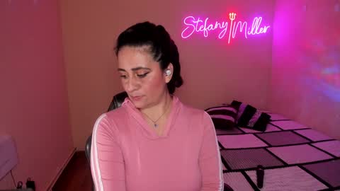 Snapshot of stefanyhotmilf chatting on January 2025 12:47:02 PM stefany online show from January 2025 12:47:02 PM