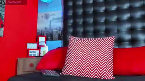 Snapshot of steffanxxll chatting on March 2026 10:17:02 PM ---steffan--- online show from March 2026 10:17:02 PM