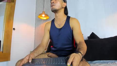 Snapshot of steffanxxll chatting on March 2026 04:07:01 PM ---steffan--- online show from March 2026 04:07:01 PM