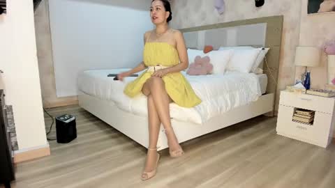 Zuly online show from June 2026 01:19:01 AM