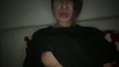 Snapshot of stefy_glow chatting on March 2025 01:21:02 AM stefy_glow online show from March 2025 01:21:02 AM