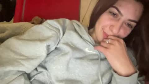 Snapshot of stefy_glow chatting on March 2025 07:15:02 PM stefy_glow online show from March 2025 07:15:02 PM