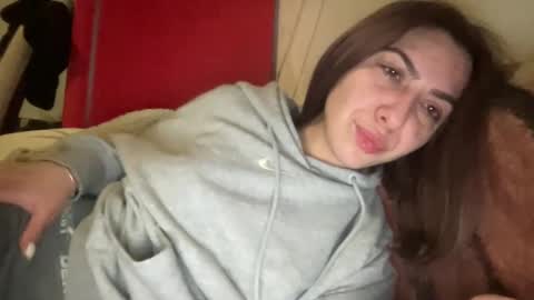 Snapshot of stefy_glow chatting on March 2025 10:41:02 PM stefy_glow online show from March 2025 10:41:02 PM