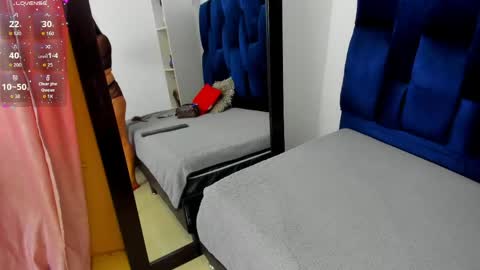 Stefy online show from April 2026 11:56:01 AM