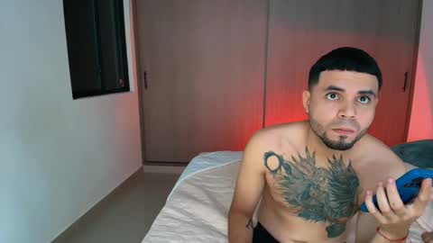 steiisy599 online show from March 2026 03:23:01 AM