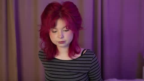 Stella online show from October 2025 10:32:02 PM