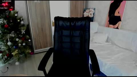 Stella  Cox online show from January 2025 09:30:02 AM