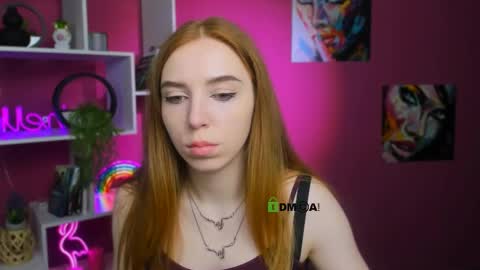 stella_flower online show from April 2026 11:27:02 AM