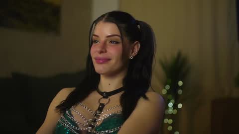 Stella online show from January 2025 06:26:01 AM