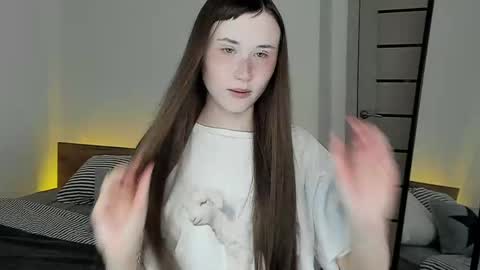 stella_sunny online show from May 2026 09:31:01 PM