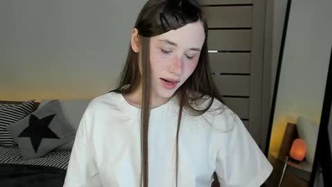 stella_sunny online show from May 2026 01:34:01 AM