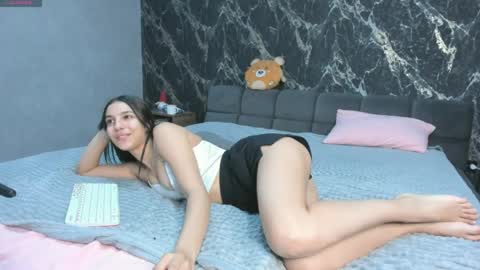 Stella online show from May 2026 07:47:01 AM