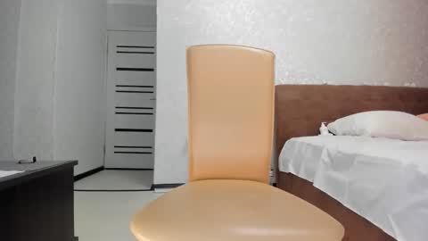 stella_walters online show from October 2025 09:36:01 PM