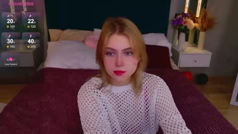 Snapshot of stellahaart chatting on November 2025 05:18:02 AM Stella 3 online show from November 2025 05:18:02 AM