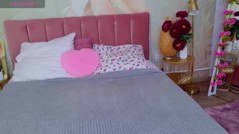 Snapshot of stellahaart chatting on November 2025 07:20:02 AM Stella 3 online show from November 2025 07:20:02 AM