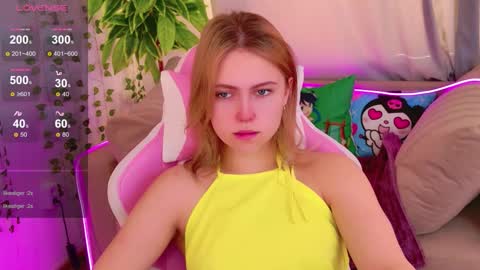 Snapshot of stellahaart chatting on November 2025 07:33:02 AM Stella 3 online show from November 2025 07:33:02 AM