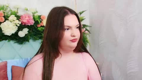 Snapshot of stellahilton chatting on December 2025 05:52:02 PM Stella online show from December 2025 05:52:02 PM