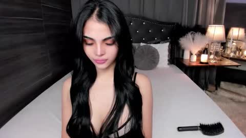 Snapshot of stellamckinley chatting on October 2025 04:22:02 AM GODDESS STELLA online show from October 2025 04:22:02 AM