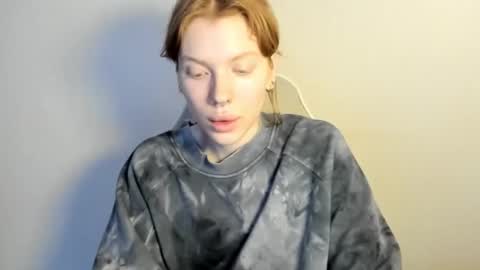 S T E L L A online show from December 2025 08:31:02 AM