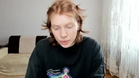 S T E L L A online show from April 2026 10:03:01 AM