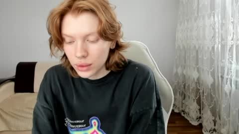S T E L L A online show from May 2026 09:03:02 AM