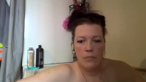 Snapshot of stellateamo69 chatting on February 2026 08:19:02 PM Stellateamo69 online show from February 2026 08:19:02 PM