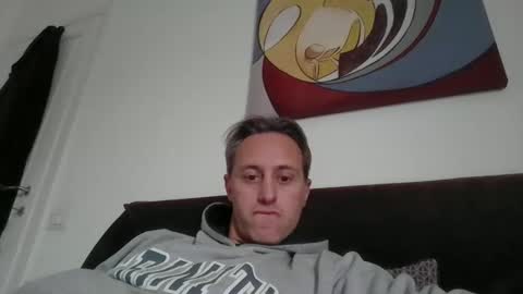 Snapshot of sten015 chatting on December 2025 01:50:02 PM sten015 online show from December 2025 01:50:02 PM