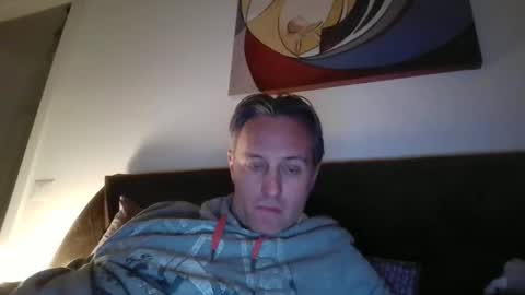 Snapshot of sten015 chatting on March 2026 10:09:01 PM sten015 online show from March 2026 10:09:01 PM