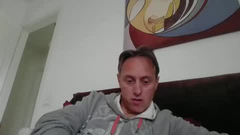 Snapshot of sten015 chatting on May 2026 12:32:02 PM sten015 online show from May 2026 12:32:02 PM