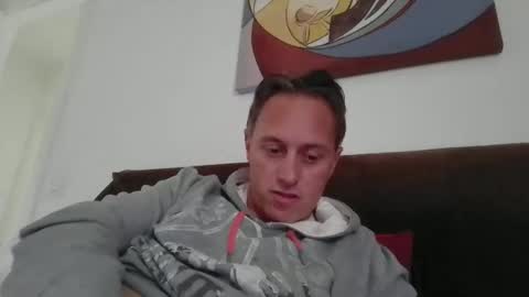 Snapshot of sten015 chatting on May 2026 01:30:01 PM sten015 online show from May 2026 01:30:01 PM