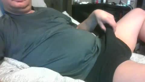 Snapshot of stepdaddy81 chatting on February 2025 02:45:02 PM stepdaddy81 online show from February 2025 02:45:02 PM